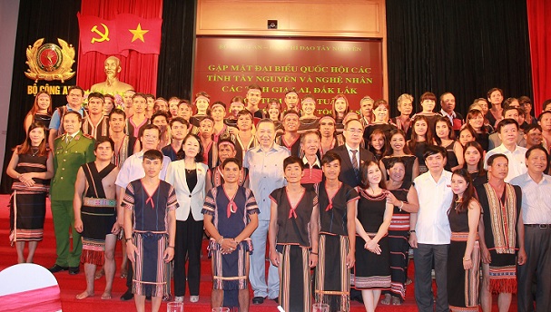 Bộ Công an, Ban Chỉ đạo Tây Nguyên gặp mặt đại biểu Quốc hội các tỉnh Tây Nguyên và Nghệ nhân các tỉnh Gia Lai, Đắk Lắk, Kon Tum