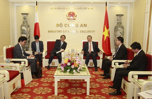 Bộ trưởng Tô Lâm tiếp xã giao Đại sứ đặc mệnh toàn quyền Nhật Bản tại Việt Nam