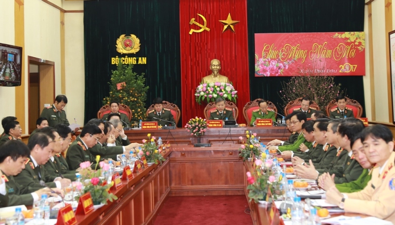 Lực lượng Công an nhân dân tiếp tục ra quân trấn áp tội phạm, bảo vệ tuyệt đối an toàn các hoạt động sau Tết