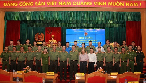 Xây dựng hình ảnh người thanh niên Công an: Bản lĩnh, kỷ cương, nhân văn, trách nhiệm, vì nhân dân phục vụ
