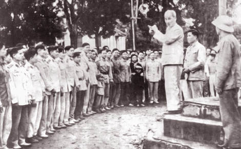 Tư tưởng Hồ Chí Minh về tính Đảng, tính giai cấp, tính nhân dân của CAND trong bảo vệ an ninh, trật tự