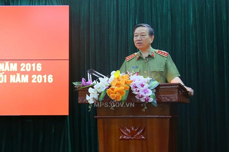 Bộ trưởng Tô Lâm dự  Hội nghị sơ kết công tác an ninh mạng 6 tháng đầu năm 2016