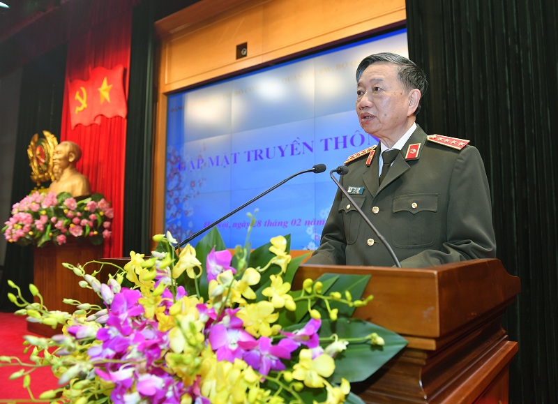 Công an nhân dân, Quân đội nhân dân đoàn kết hiệp đồng, quyết tâm bảo vệ vững chắc chủ quyền lãnh thổ và an ninh, trật tự khu vực biên giới