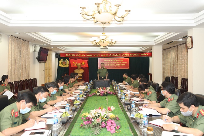 Nâng cao hiệu quả hoạt động hưởng ứng Ngày Pháp luật Việt Nam trong Công an nhân dân