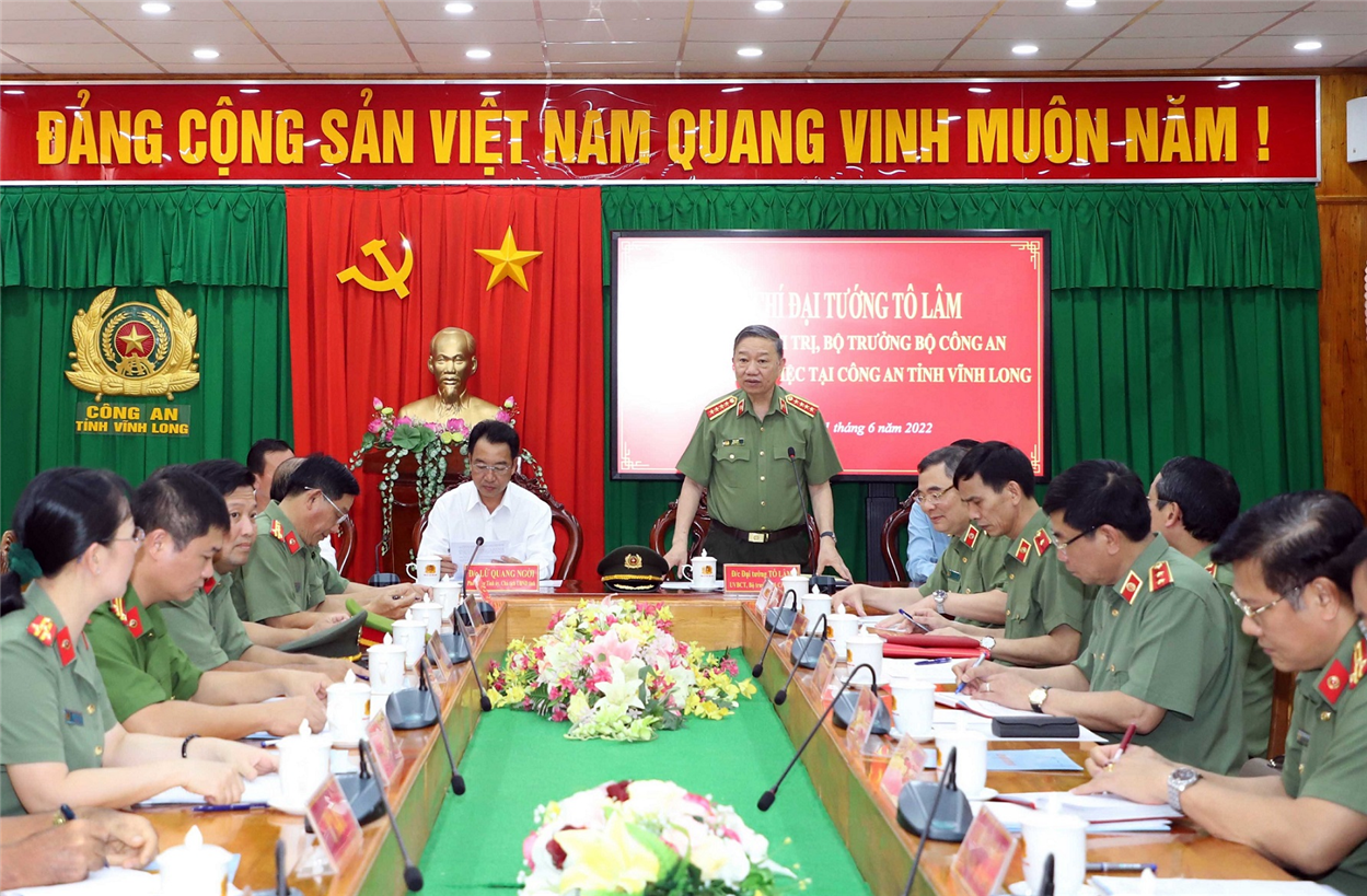 Bộ trưởng Tô Lâm làm việc tại Công an tỉnh Vĩnh Long
