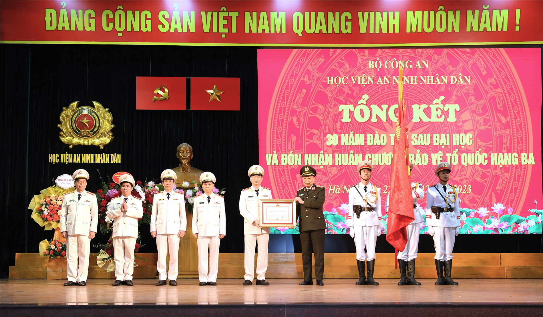 Đào tạo sau đại học của Học viện An ninh nhân dân đã khẳng định được vị trí, vai trò quan trọng trong hệ thống giáo dục quốc dân
