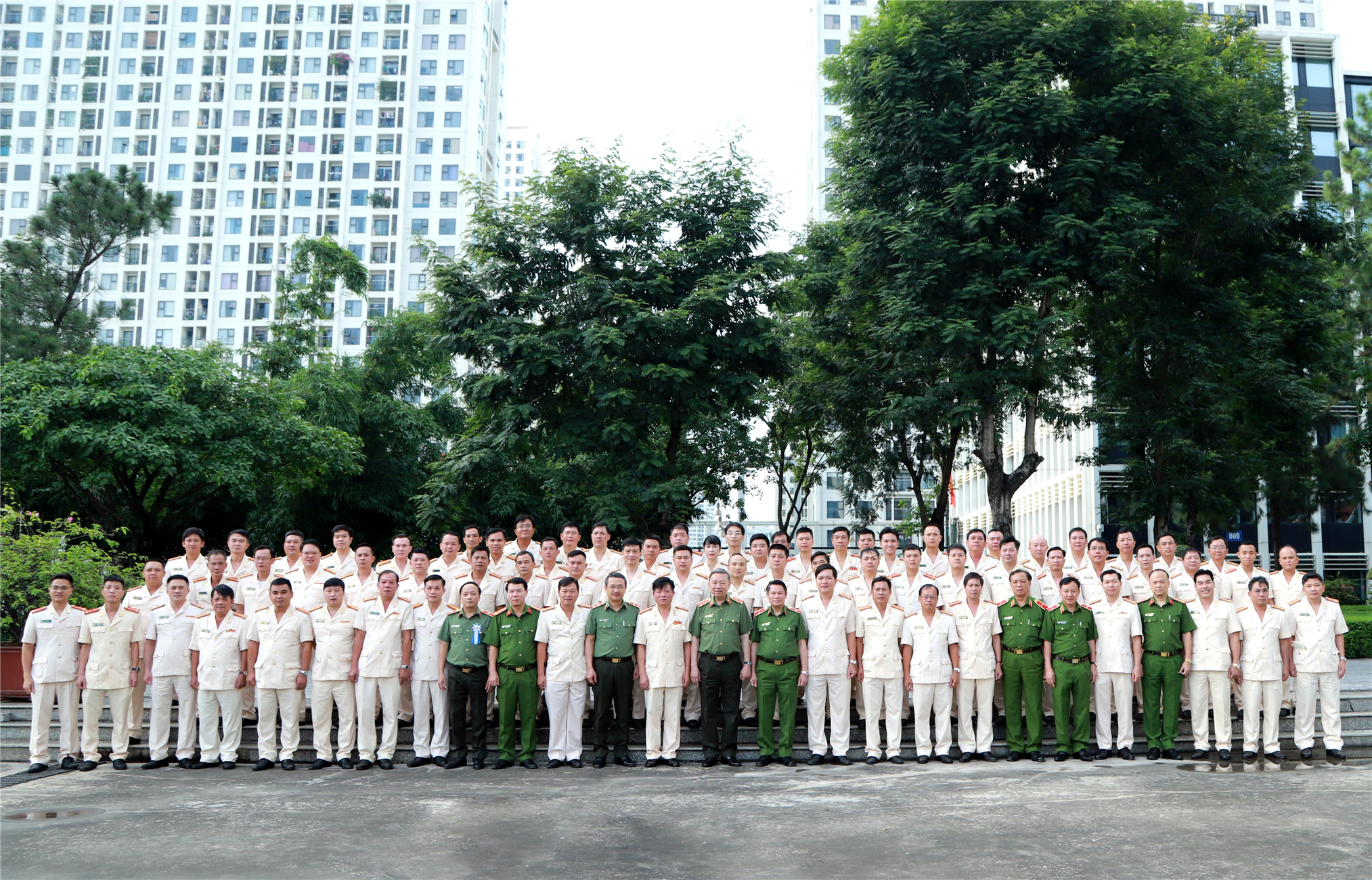 Bộ trưởng Tô Lâm gặp mặt các điển hình tiên tiến trong phòng, chống ma túy