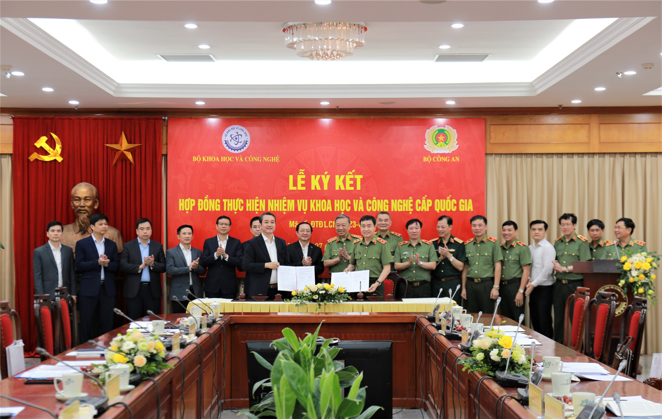 Yêu cầu và nghĩa vụ bảo vệ chủ quyền quốc gia trên không gian mạng