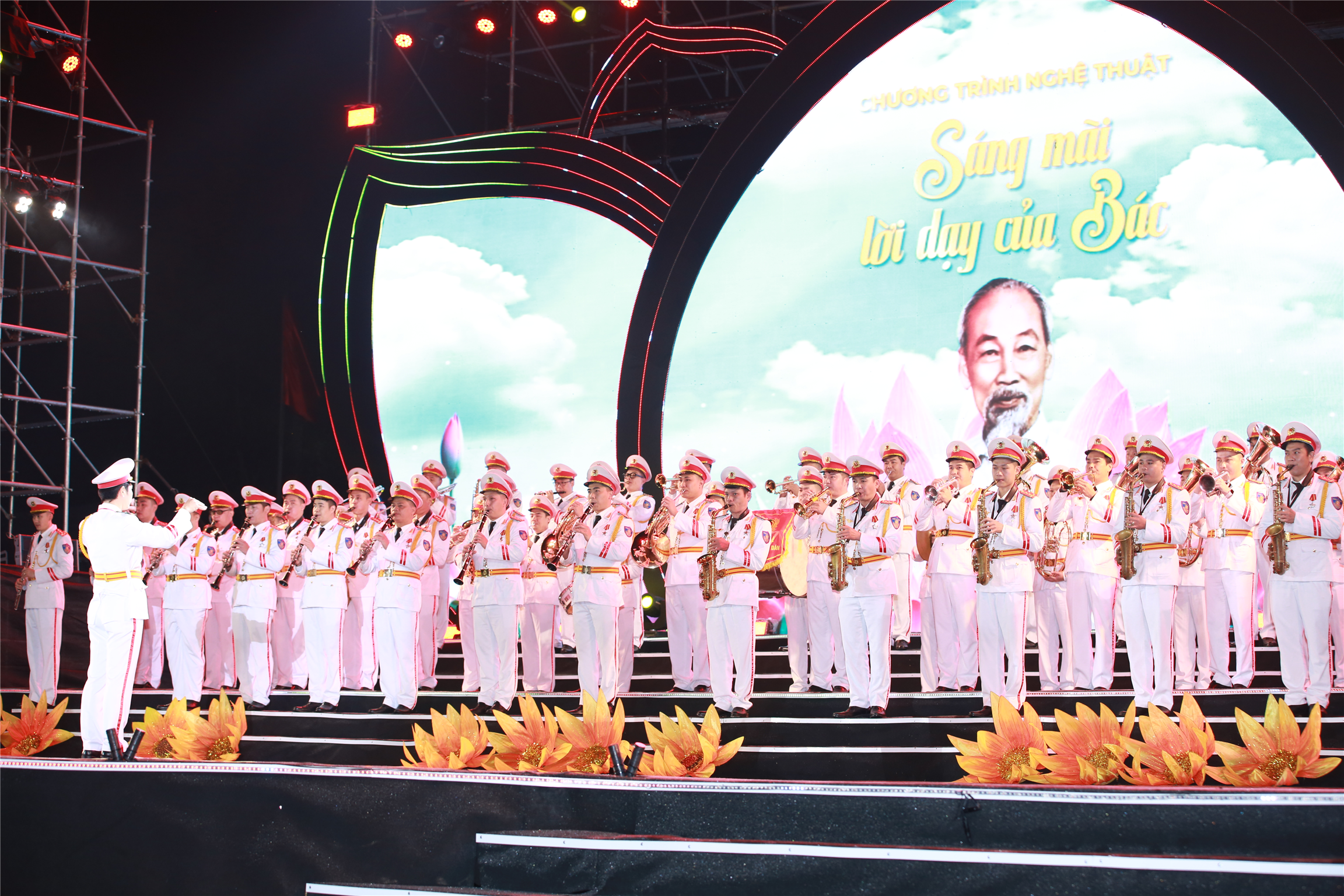 “Sáng mãi lời dạy của Bác”