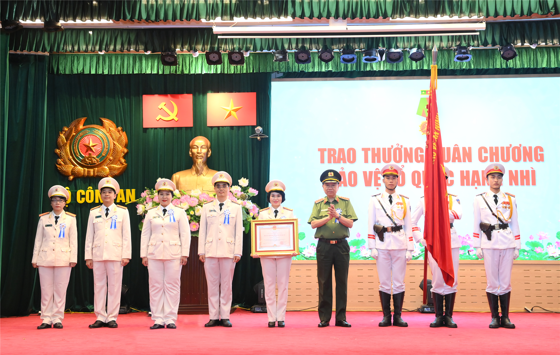 Phát huy vai trò của Tổ chức Công đoàn trong Công an nhân dân đáp ứng yêu cầu, nhiệm vụ trong tình hình mới
