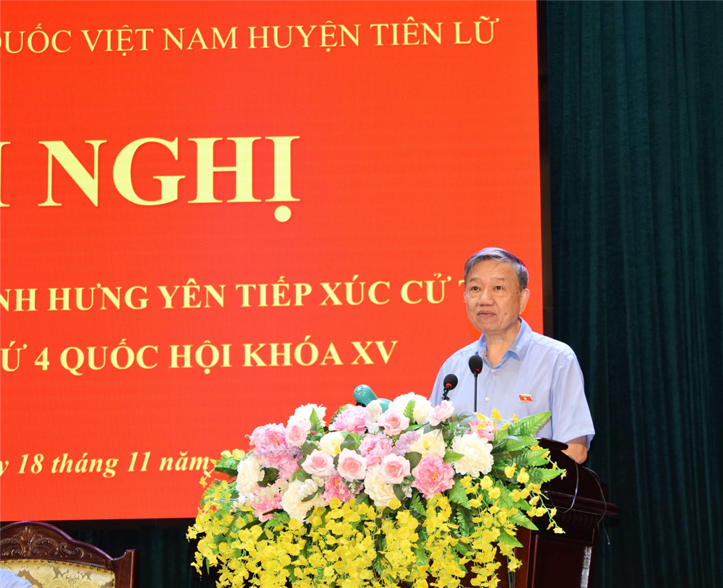 Bộ trưởng Tô Lâm tiếp xúc cử tri tại huyện Tiên Lữ, tỉnh Hưng Yên