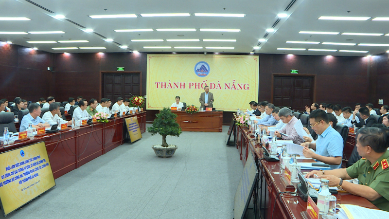 Phấn đấu đưa Đà Nẵng trở thành trung tâm kinh tế - xã hội lớn của cả nước