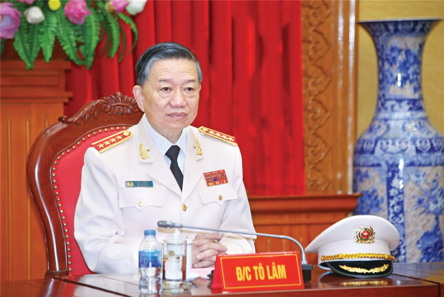 “Chủ động, nêu gương, kỷ cương, trách nhiệm, hiệu quả” - phấn đấu hoàn thành thắng lợi các mục tiêu, nhiệm vụ công tác công an năm 2019