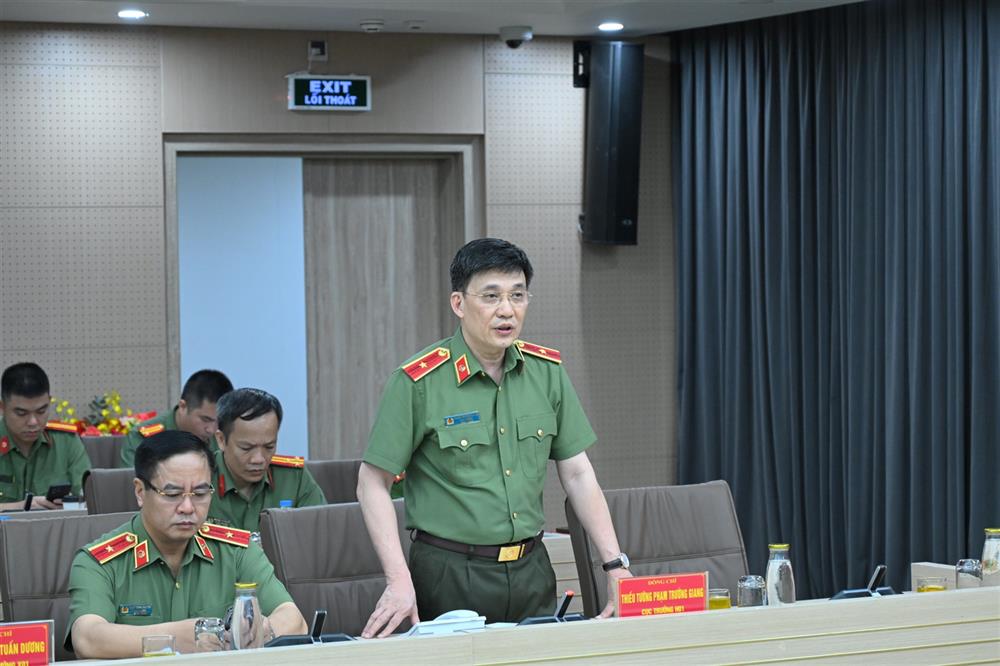 Thiếu tướng Phạm Trường Giang phát biểu tại buổi lễ.