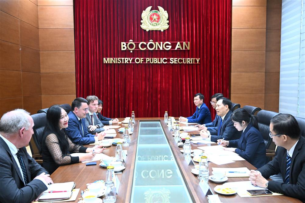 Quang cảnh buổi tiếp.