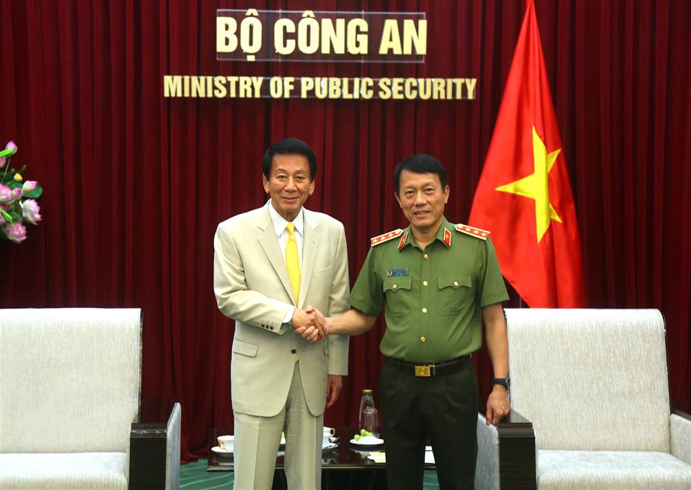 Bộ trưởng Lương Tam Quang tiếp nguyên Đại sứ đặc biệt Việt Nam - Nhật Bản Sugi Ryotaro.