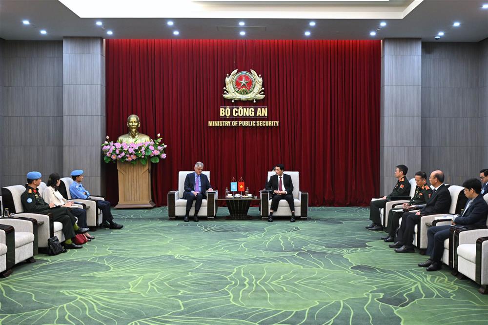 Quang cảnh buổi tiếp.