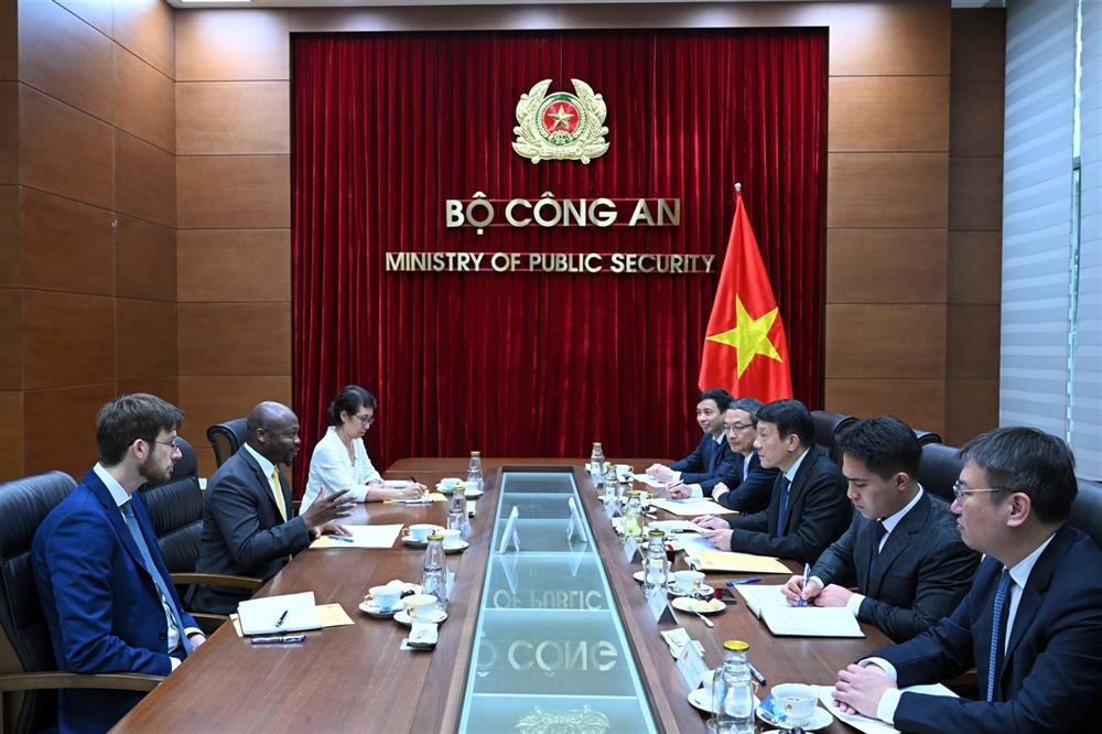 Quang cảnh buổi tiếp.
