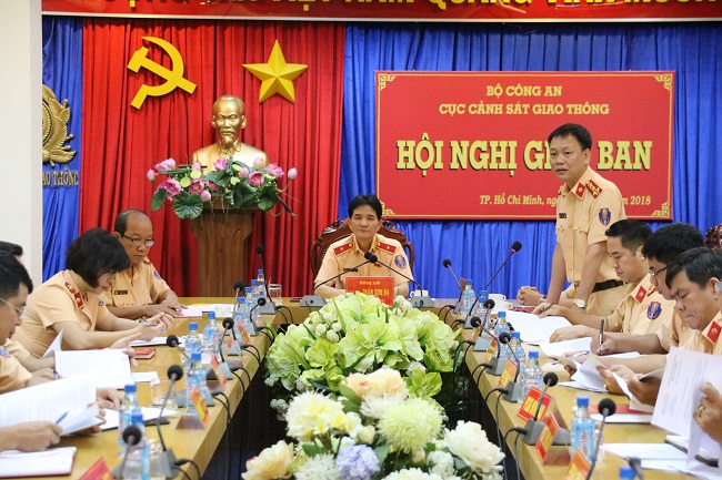 Toàn cảnh buổi làm việc.