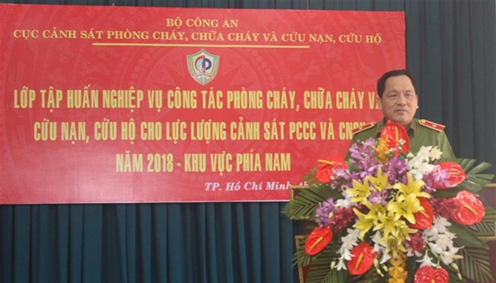 Thiếu tướng Đỗ Minh Dũng phát biểu tại Lớp tập huấn.
