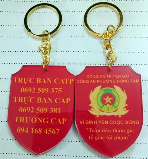 Những chiếc móc khóa mang hiệu quả thiết thực trong công tác phòng, chống tội phạm.