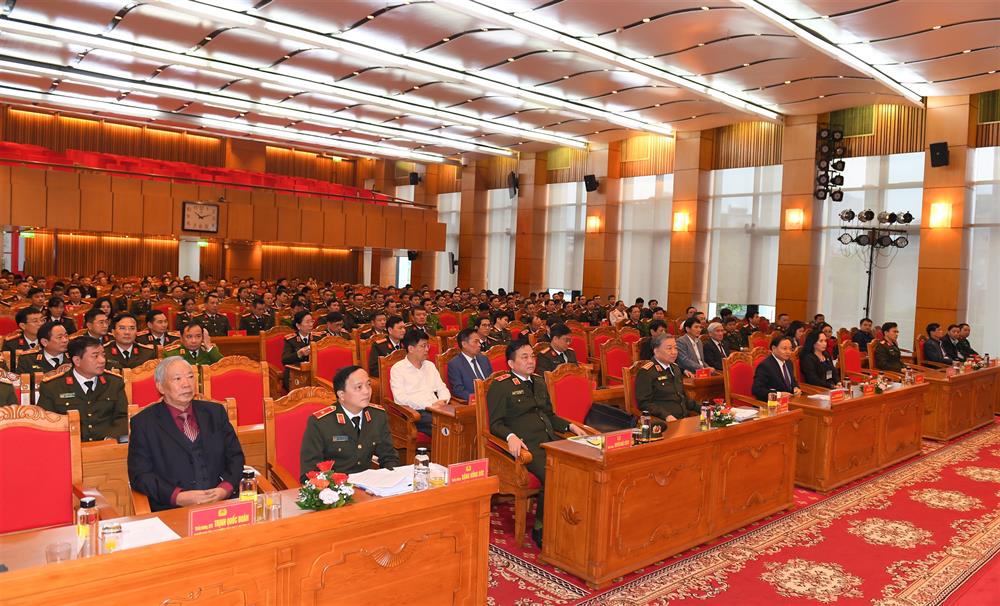 1. Toàn cảnh Hội nghị.