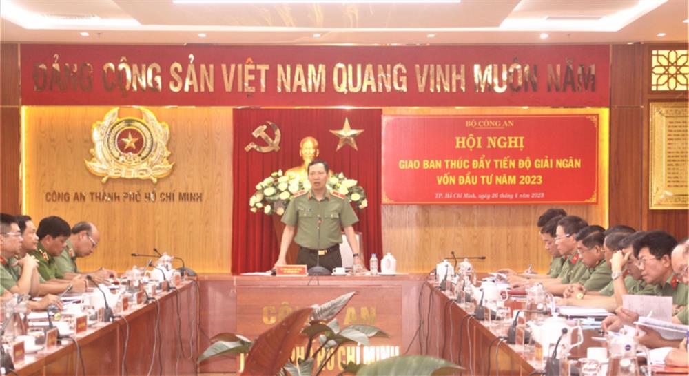 Toàn cảnh Hội nghị.