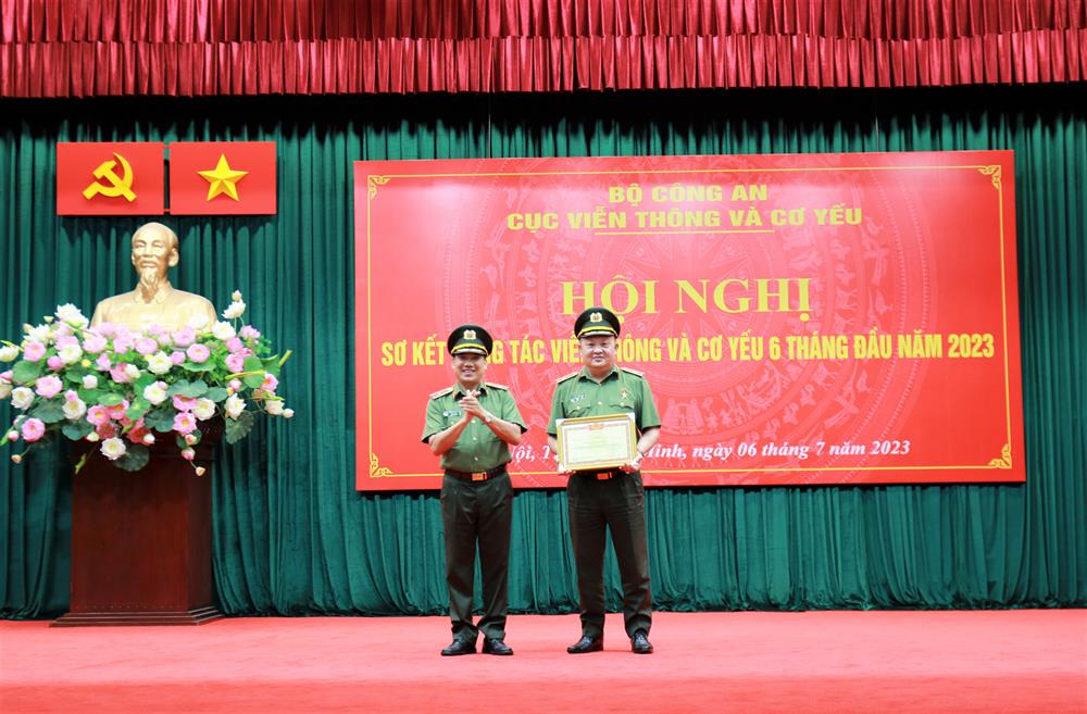 Bảo đảm thông tin liên lạc, cơ yếu đáp ứng yêu cầu công tác thường xuyên, đột xuất của ngành Công an