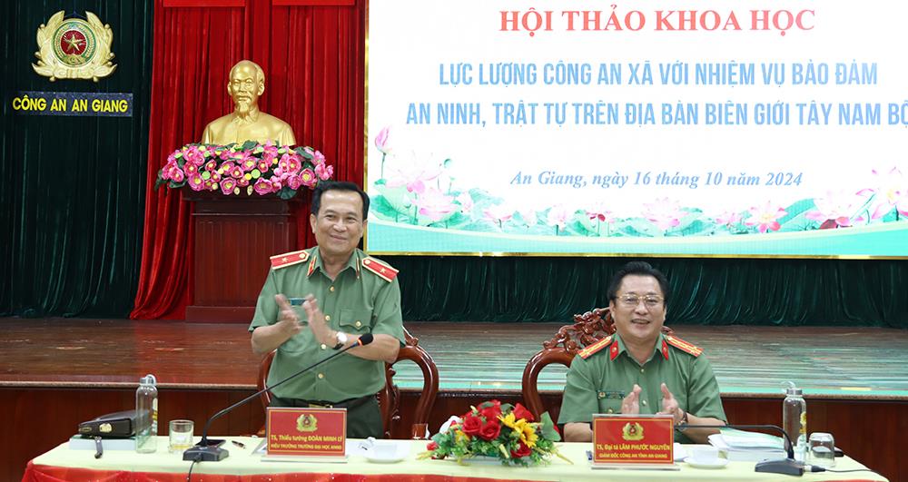 Thiếu tướng, TS Đoàn Minh Lý, Hiệu trưởng Trường Đại học An ninh nhân dân phát biểu kết luận Hội thảo.