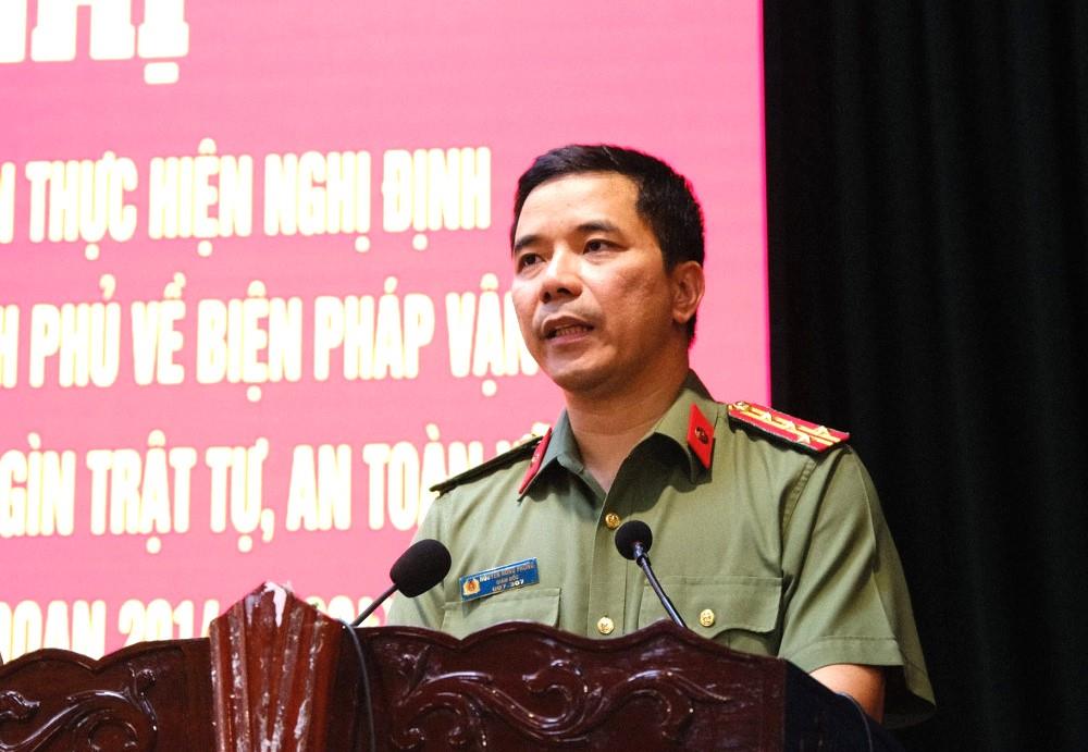 Đại tá Nguyễn Hồng Phong phát biểu tại Hội nghị.