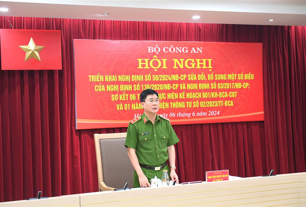 Trung tướng Nguyễn Tuấn Anh phát biểu tại Hội nghị.