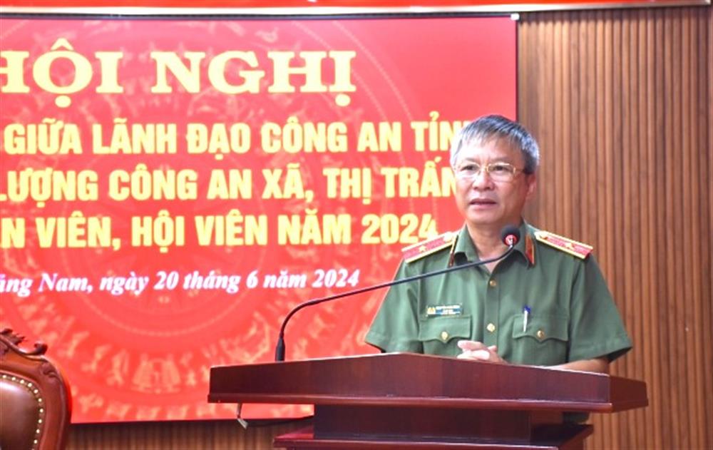 Thiếu tướng Nguyễn Đức Dũng phát biểu tại Hội nghị.