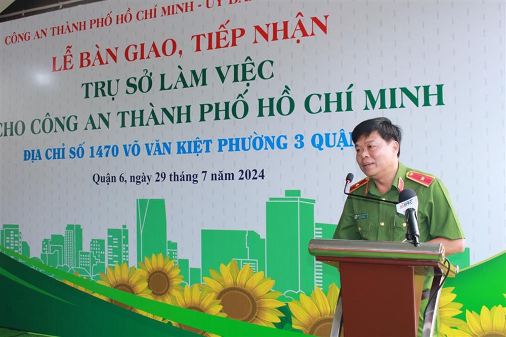 Thiếu tướng Nguyễn Thanh Hưởng phát biểu tại buổi Lễ.