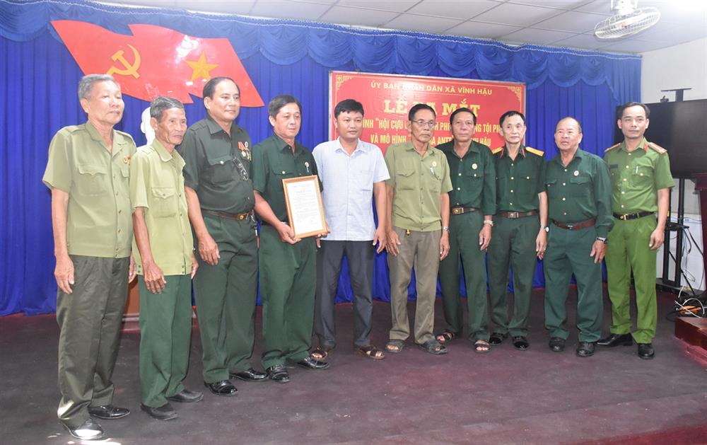 Xã Vĩnh Hậu, huyện Hòa Bình ra mắt mô hình “Hội cựu chiến binh phòng, chống tội phạm”.