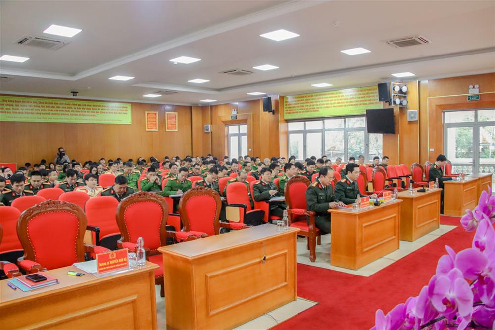 Các đại biểu tham dự Hội nghị.