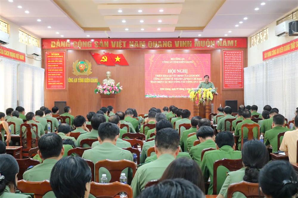 Toàn cảnh Hội nghị.