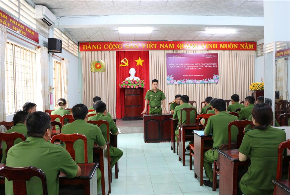 Phòng Cảnh sát điều tra tội phạm về tham nhũng, kinh tế, buôn lậu triển khai kế hoạch cao điểm tấn công, trấn áp tội phạm sản xuất, buôn bán hàng giả.