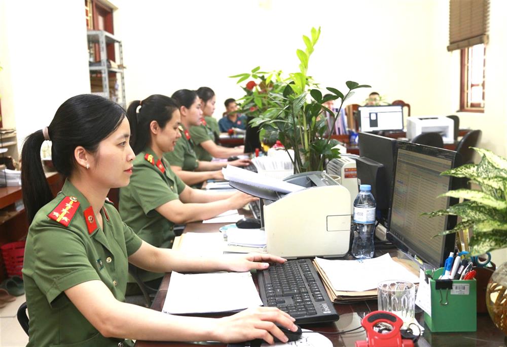 CBCS Phòng Hồ sơ nghiệp vụ tăng cường số hóa hồ sơ nhằm đảm bảo lưu trữ thông tin và tra cứu nhanh chóng, chính xác