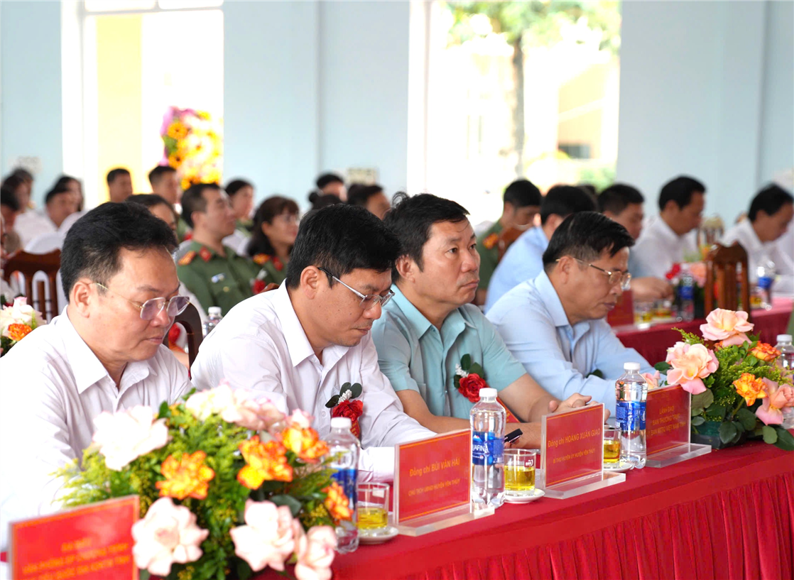 Các đại biểu dự Hội nghị.