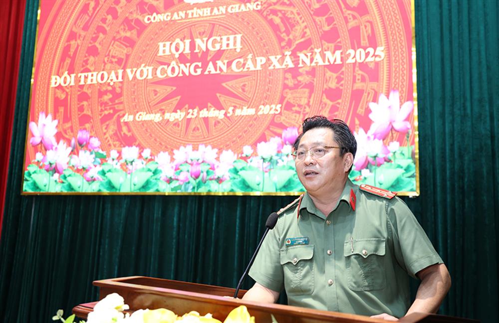 Đại tá Lâm Phước Nguyên, Giám đốc Công an tỉnh phát biểu chỉ đạo tại Hội nghị.