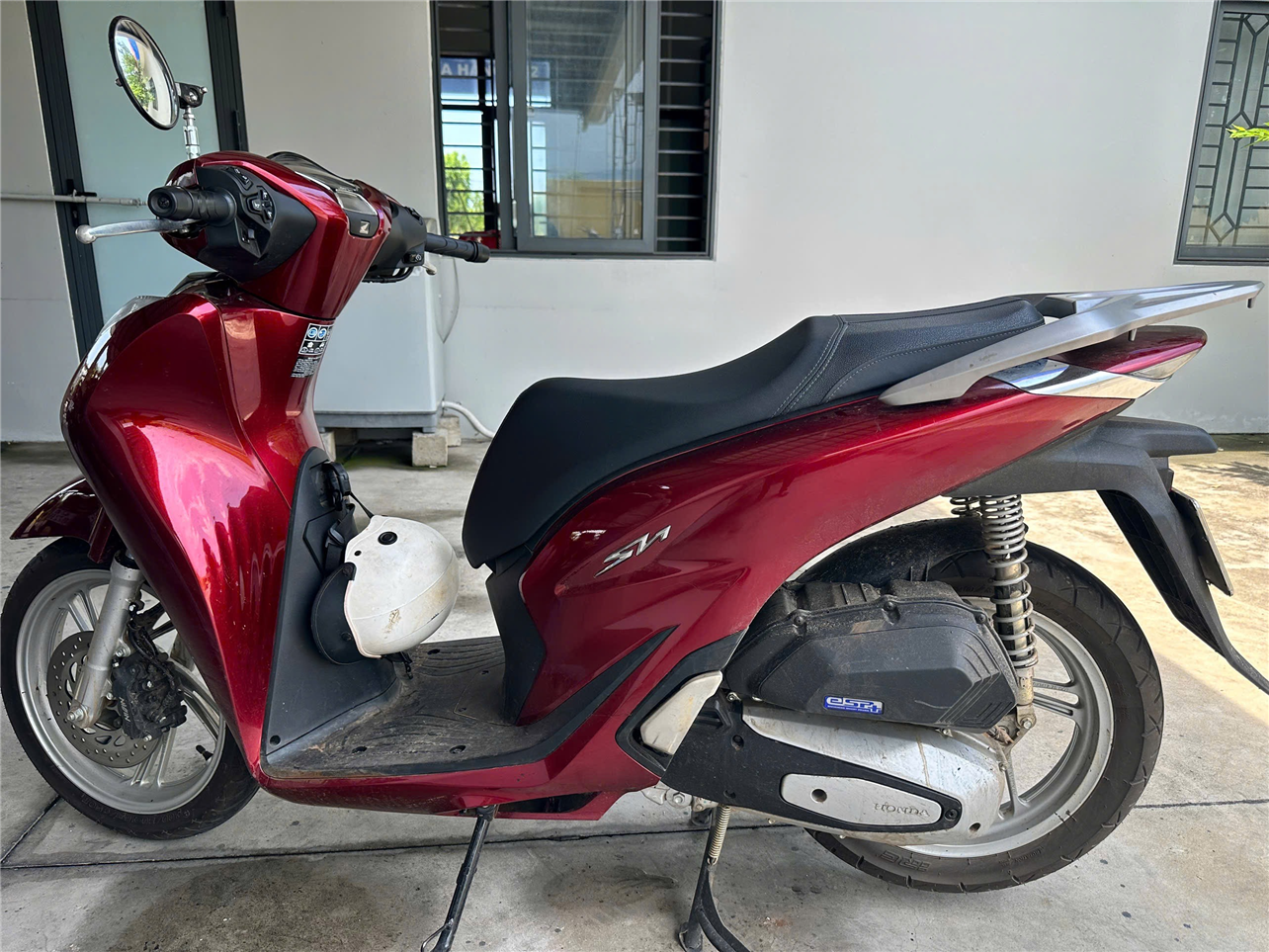 Xe máy đối tượng Nguyễn Tấn đã trộm cắp tại Bệnh viện đa khoa tỉnh Đắk Lắk.