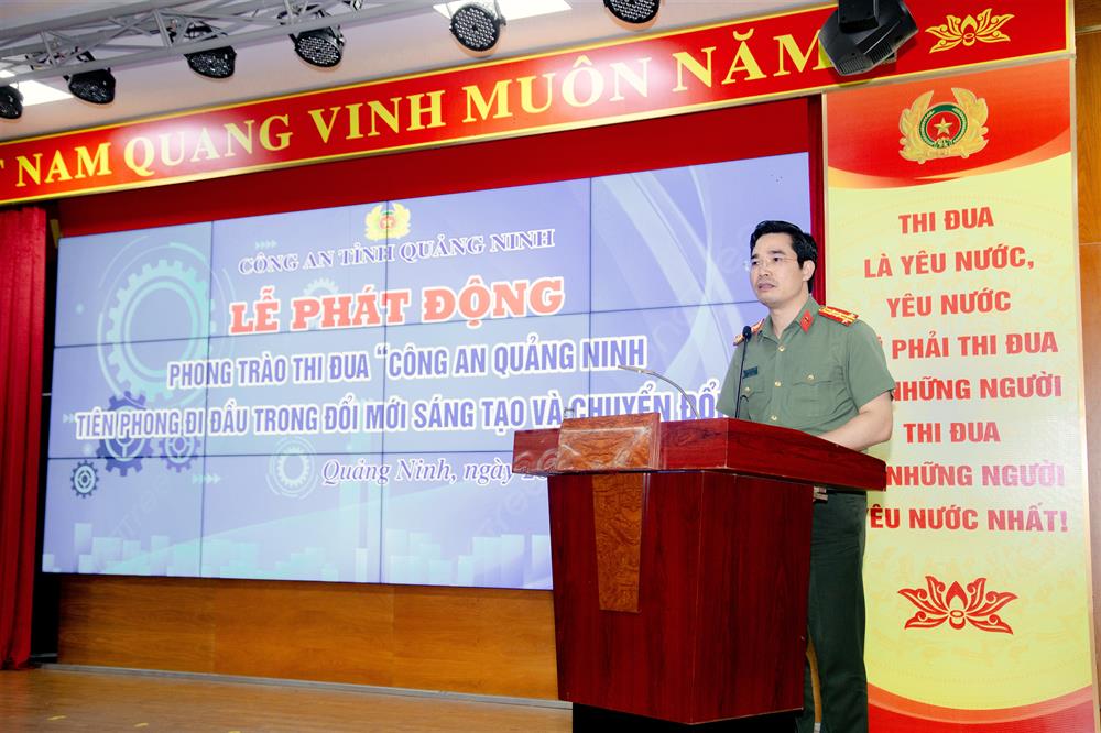 Đại tá Trần Văn Phúc, Giám đốc Công an tỉnh phát biểu tại buổi Lễ.