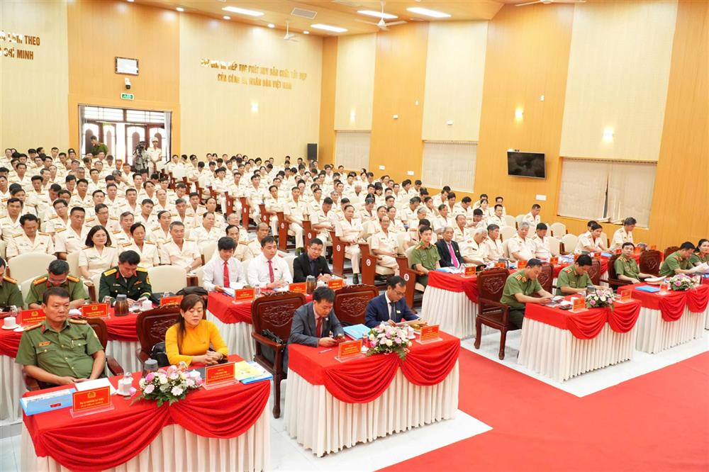 Các đại biểu dự Đại hội.