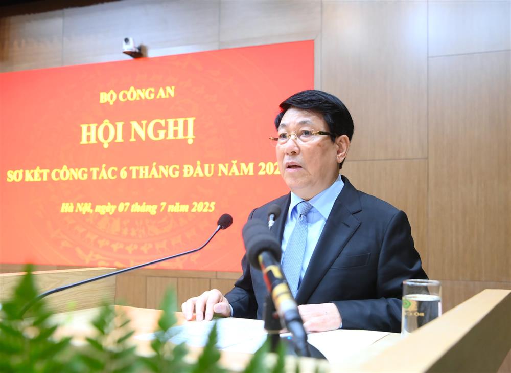 Chủ tịch nước Lương Cường phát biểu chỉ đạo Hội nghị.