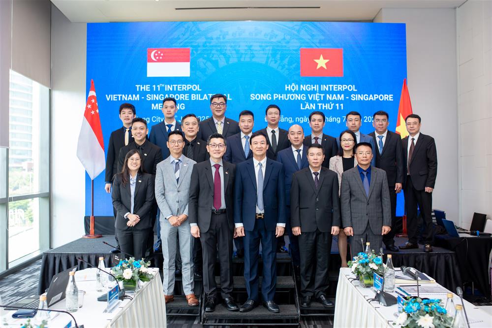 Các đại biểu dự Hội nghị.