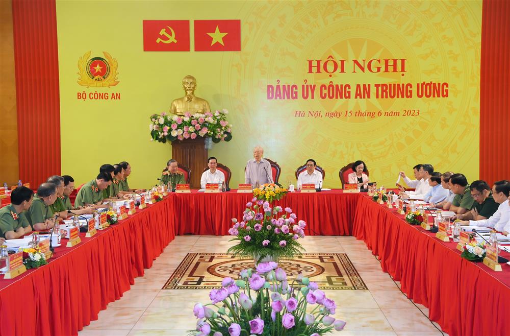 Toàn cảnh Hội nghị.