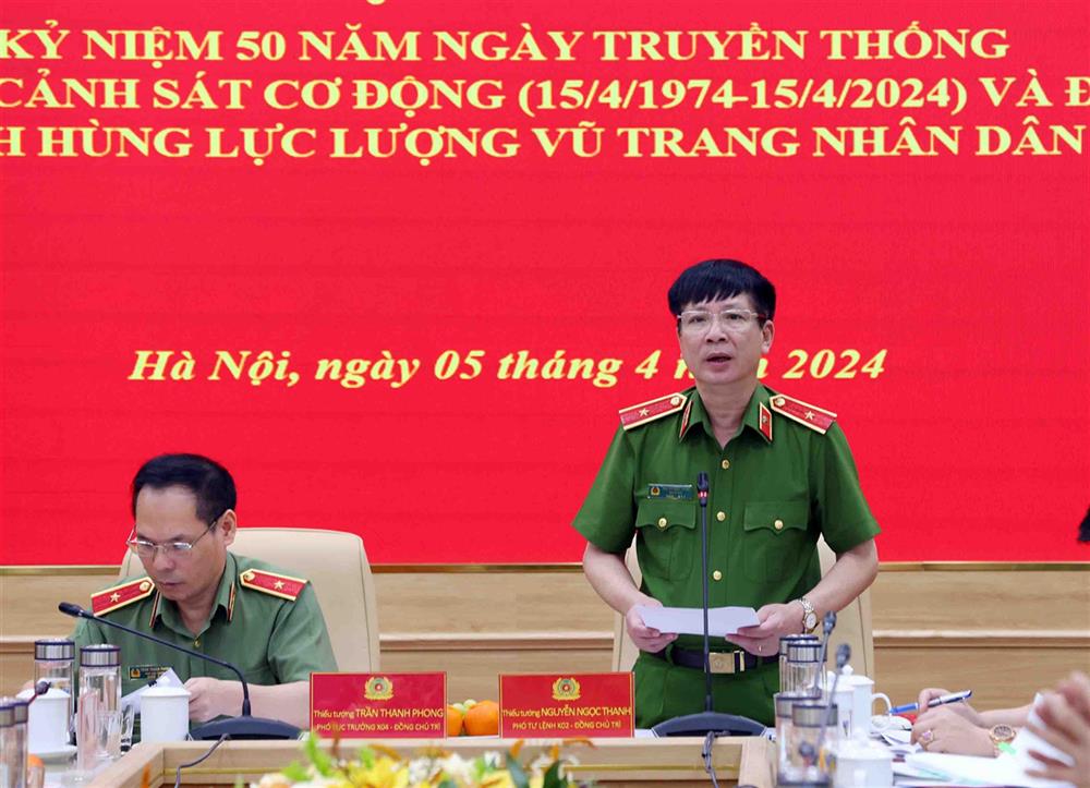 Thiếu tướng Nguyễn Ngọc Thanh phát biểu tại họp báo.