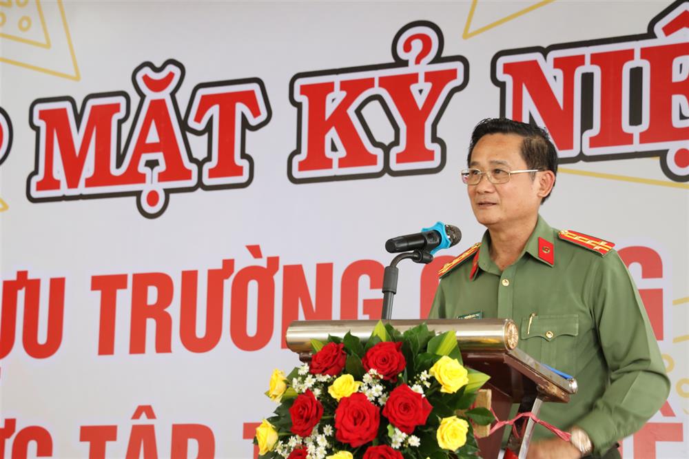 Giám đốc Công an tỉnh Tây Ninh phát biểu tại buổi gặp mặt các đại biểu Đoàn D6AN.
