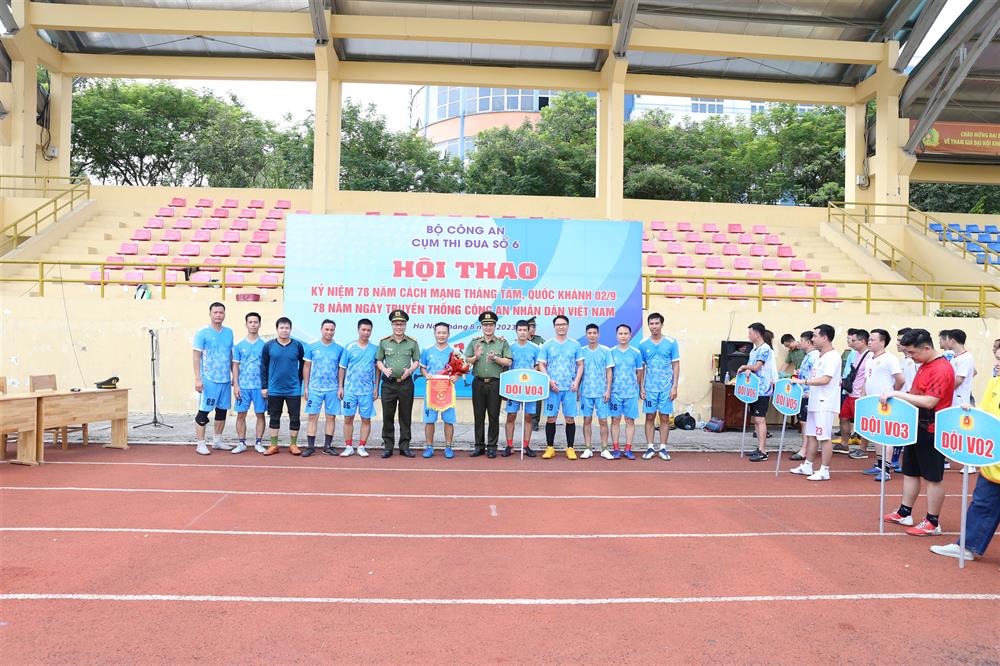 Ở nội dung bóng đá, giải Ba thuộc về Cục Khoa học, Chiến lược và Lịch sử Công an.