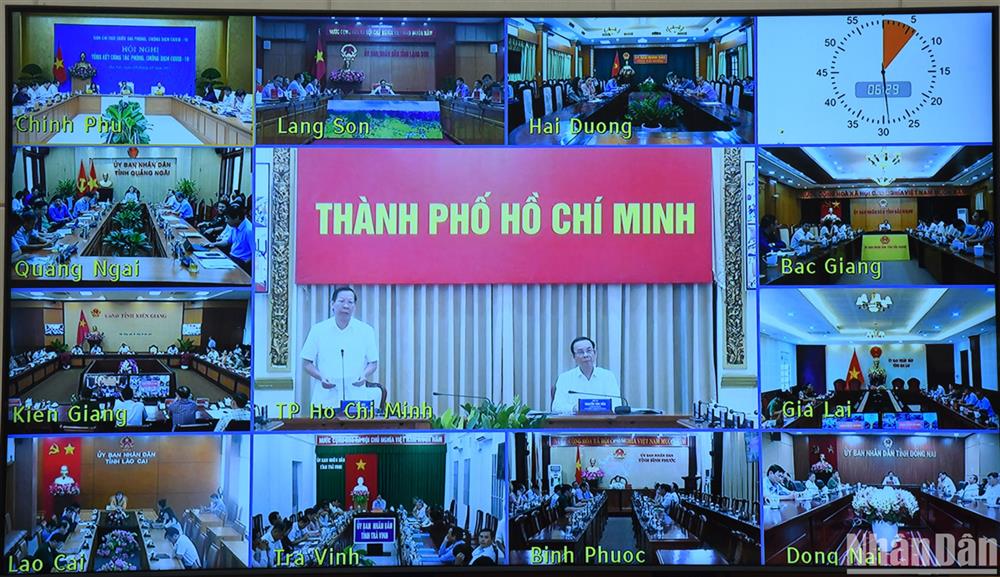 Hội nghị được tổ chức trực tuyến tại điểm cầu Trụ sở Chính phủ với 63 tỉnh, thành phố trực thuộc Trung ương.